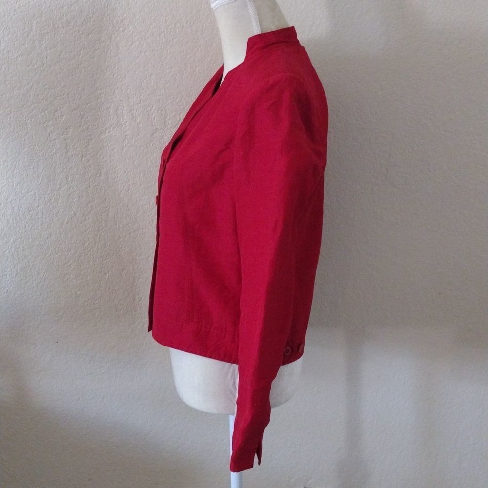 Elegant Red Women's Blazer - Picture 4 of 13